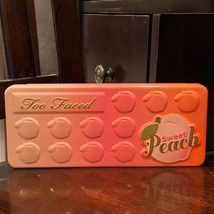 Too Faced Sweet Peach Eyeshadow Palette